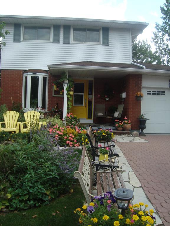Paddington Place Bed & Breakfast Oshawa Exteriér fotografie