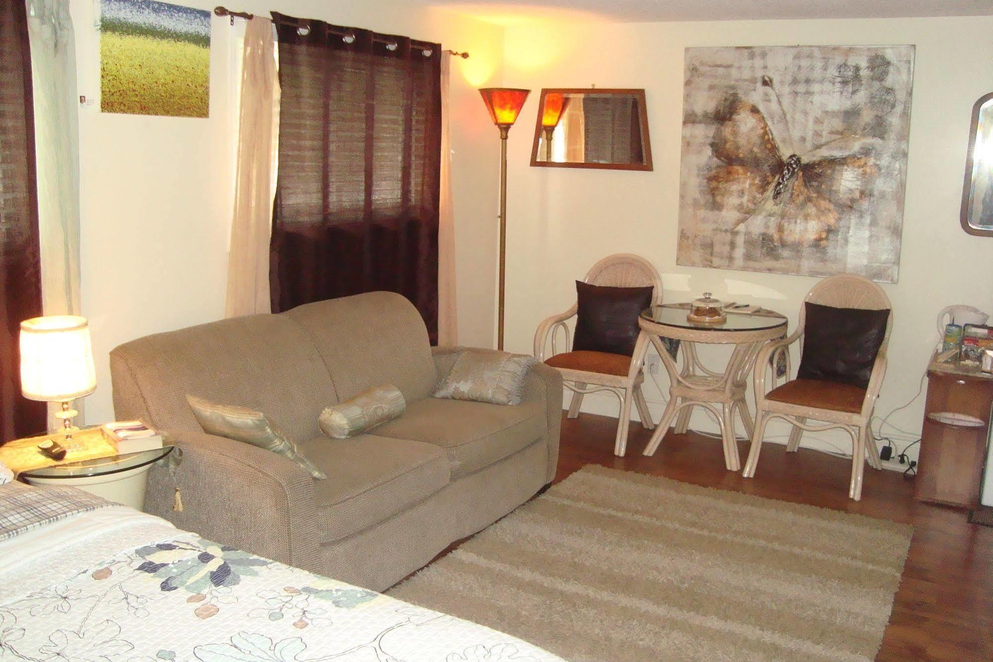 Paddington Place Bed & Breakfast Oshawa Exteriér fotografie